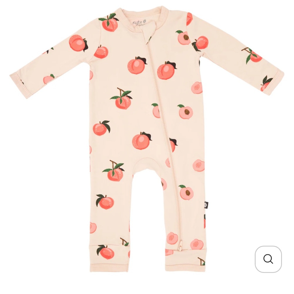 Kyte Baby Zippered Romper in Peach - 0-3m